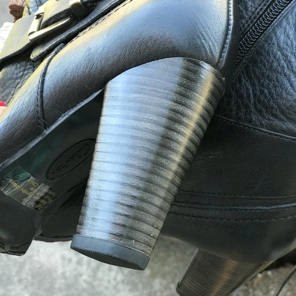 Clarks Heeled Black Leather Boots Size 6 - Picture 8 of 8